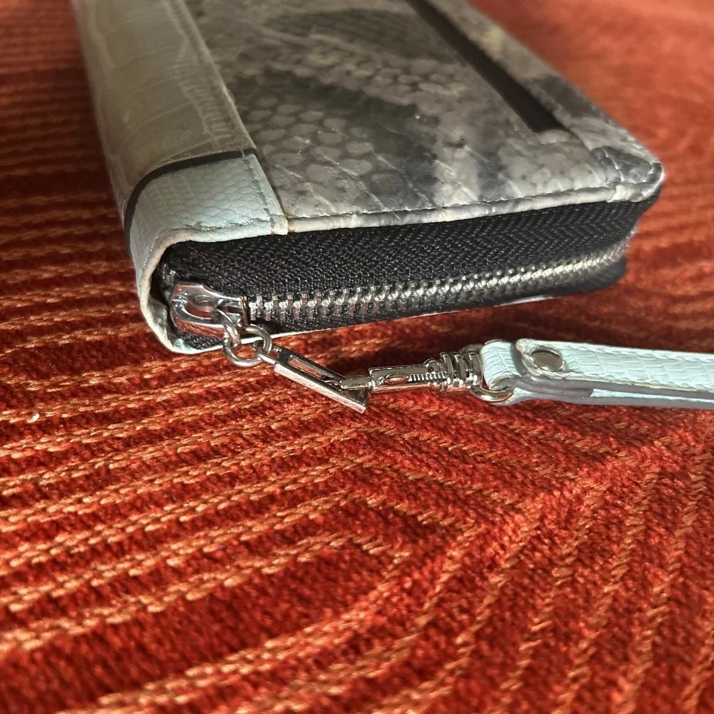 Guess grey teal